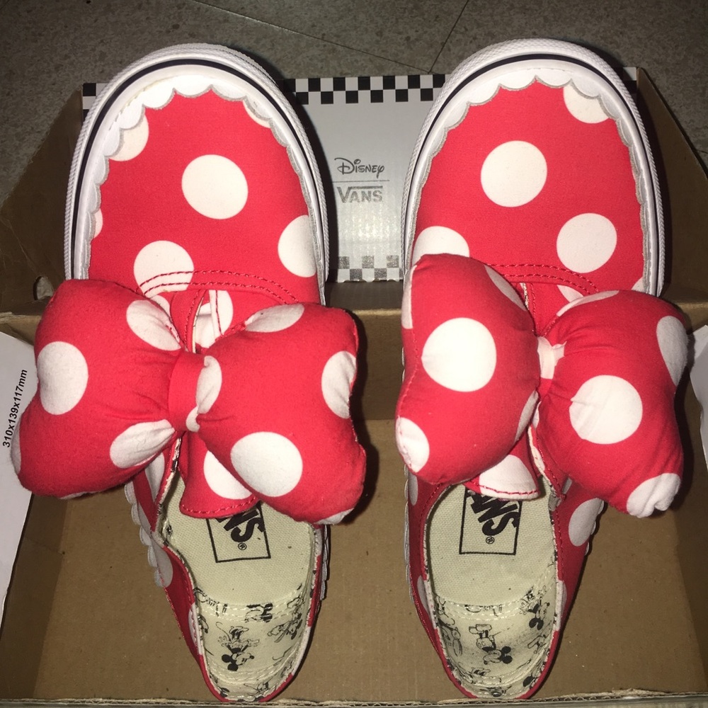 Minnie Mouse Vanz
